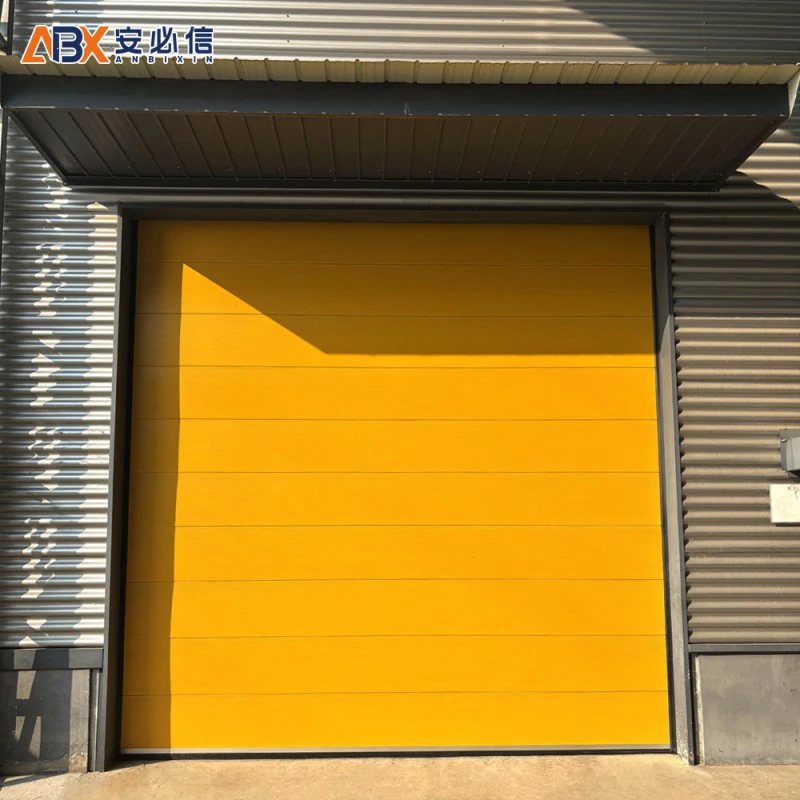 阿拉尔垂直滑升门